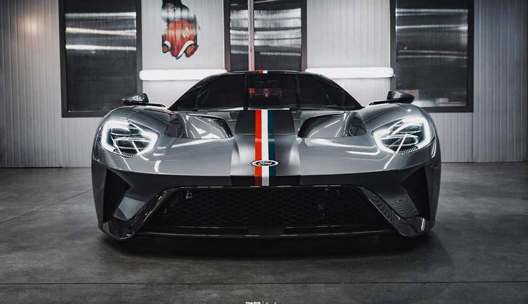 FORD GT