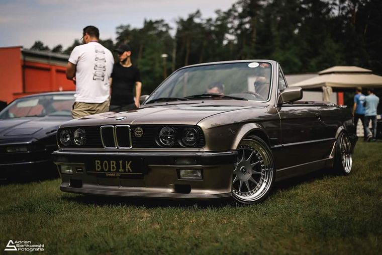 BMW e30
