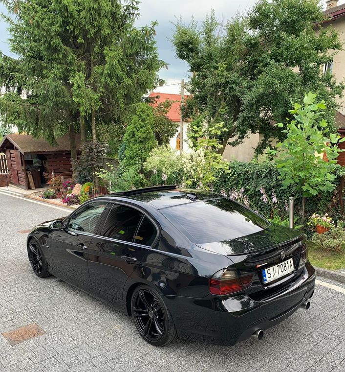 BMW E90 330D