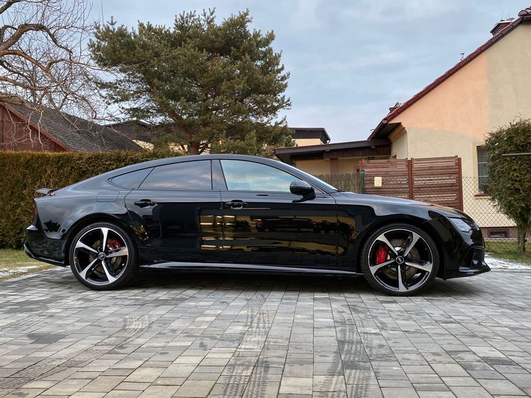 AUDI RS7