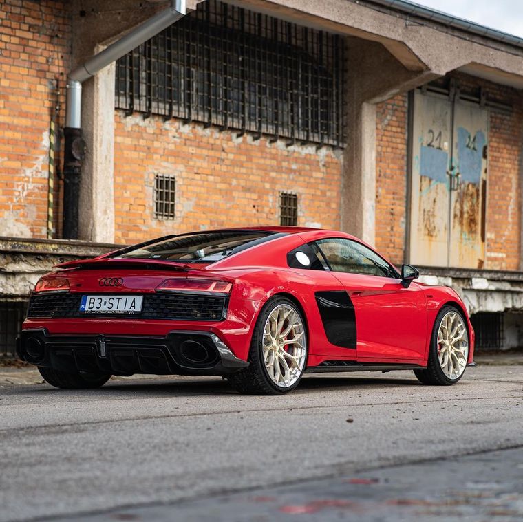 AUDI R8 spidifreestyle