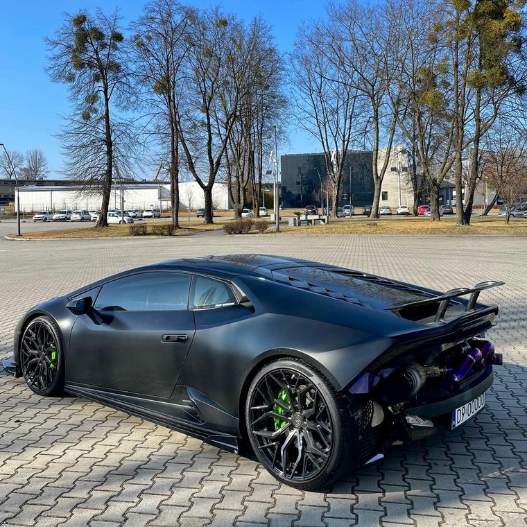 LAMBORGHINI Huracan TwinTurbo