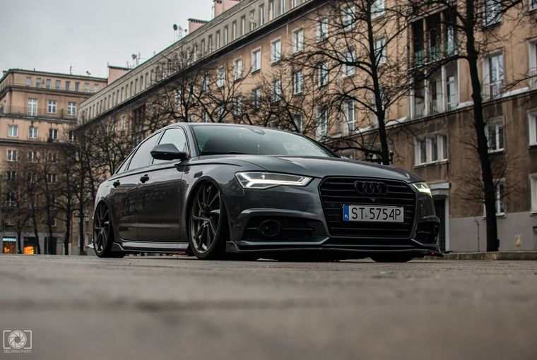 AUDI a6c7