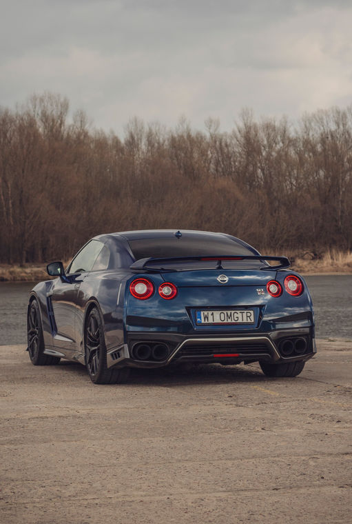 NISSAN GTR 2017