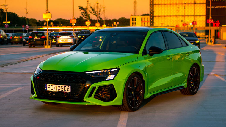 AUDI RS3 8Y