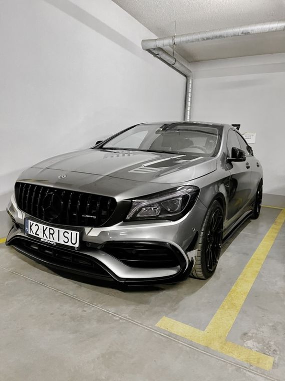 MERCEDES CLA 45 AMG