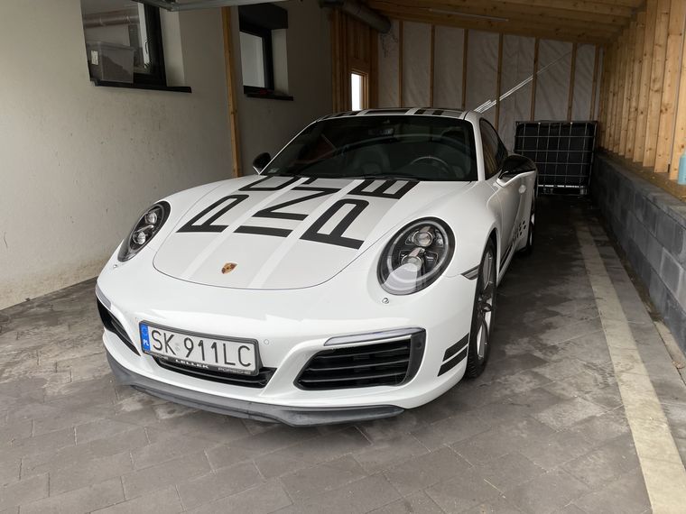 PORSCHE 911 carerra S endurance racing edition
